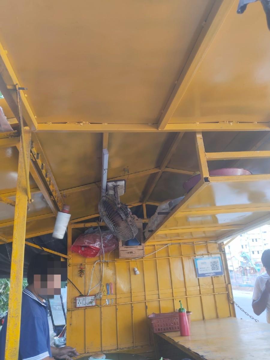 ખાણી પીણી નો ટેમ્પો વેચવાનો છે