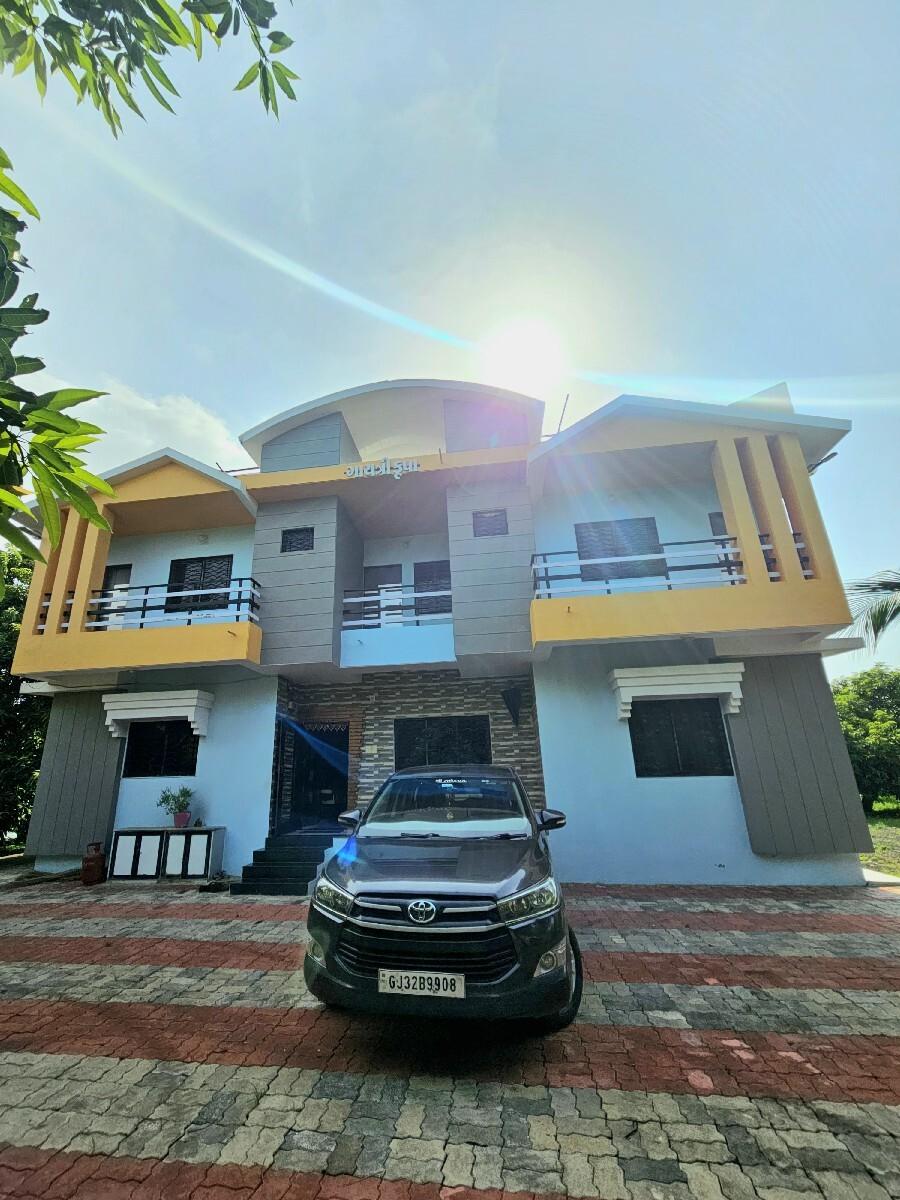 થંબનેલ 2