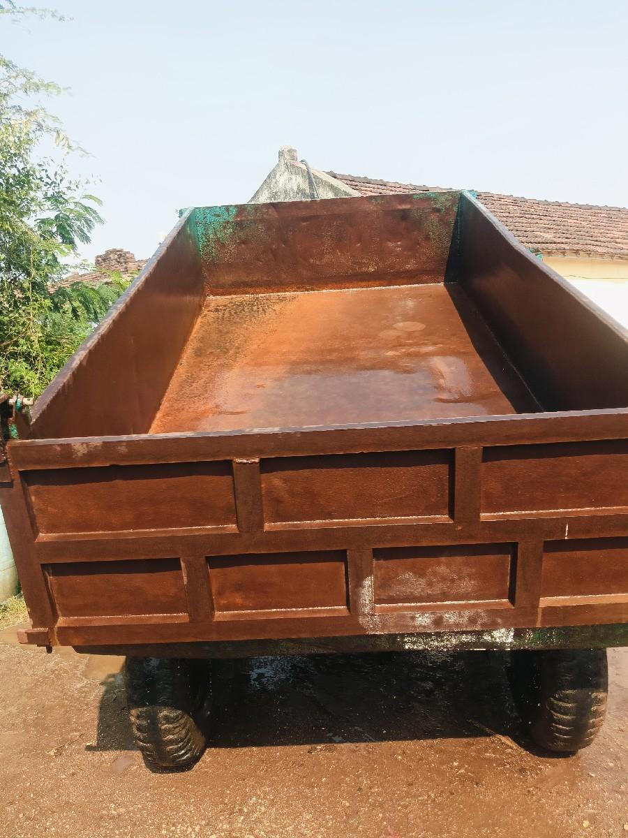 લારીવેચવાની છે