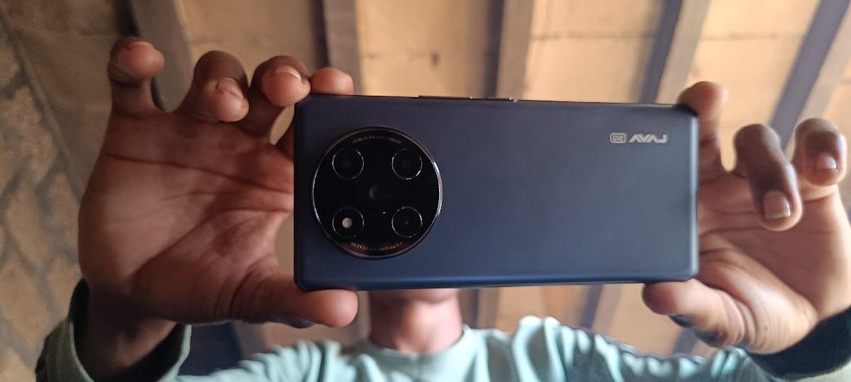 મોબાઈલ વેચવાનો છે