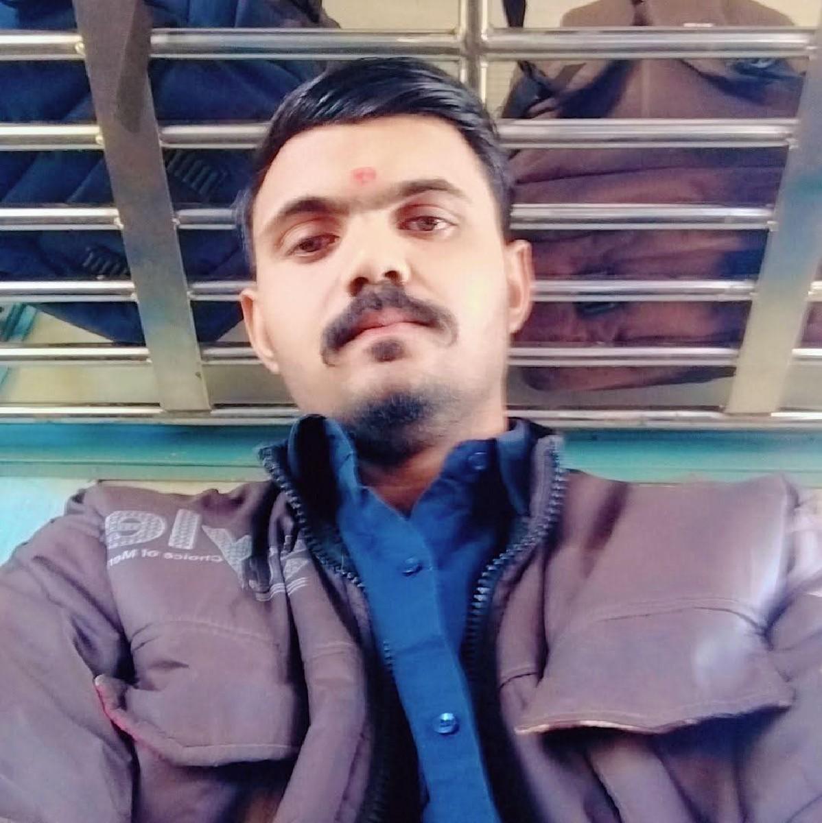 તબેલૉ માં રેવાનુ છે