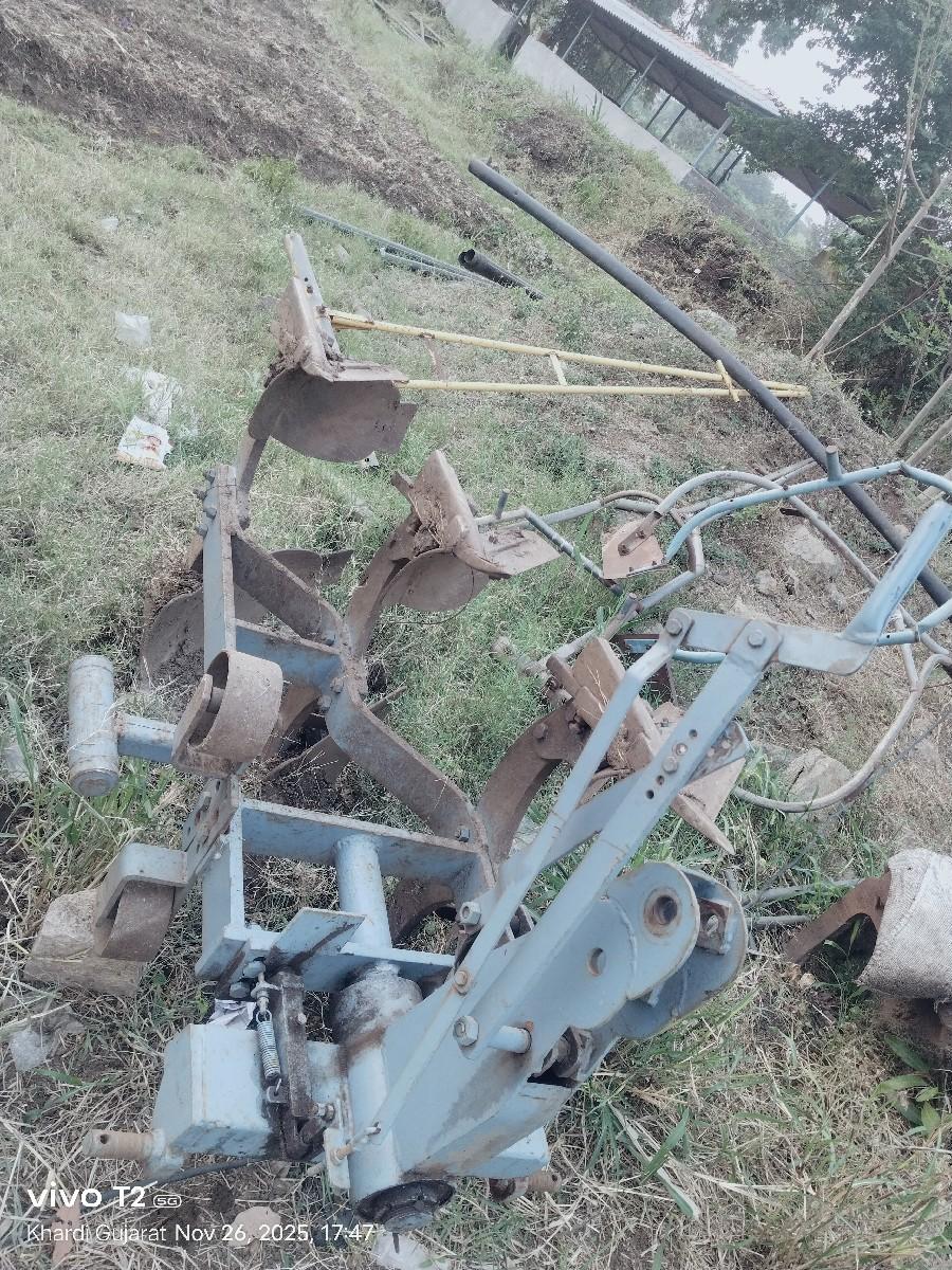 थंबनेल 2