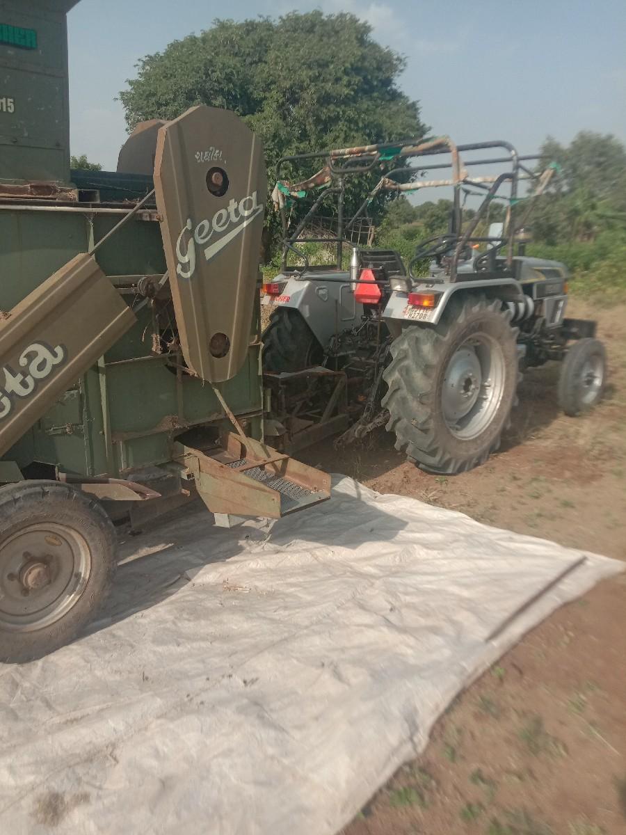 ગીતાનું થ્રેસર વેચવાનું છે