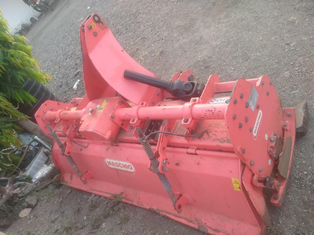 રોટાવેટર વેચવાનું છે