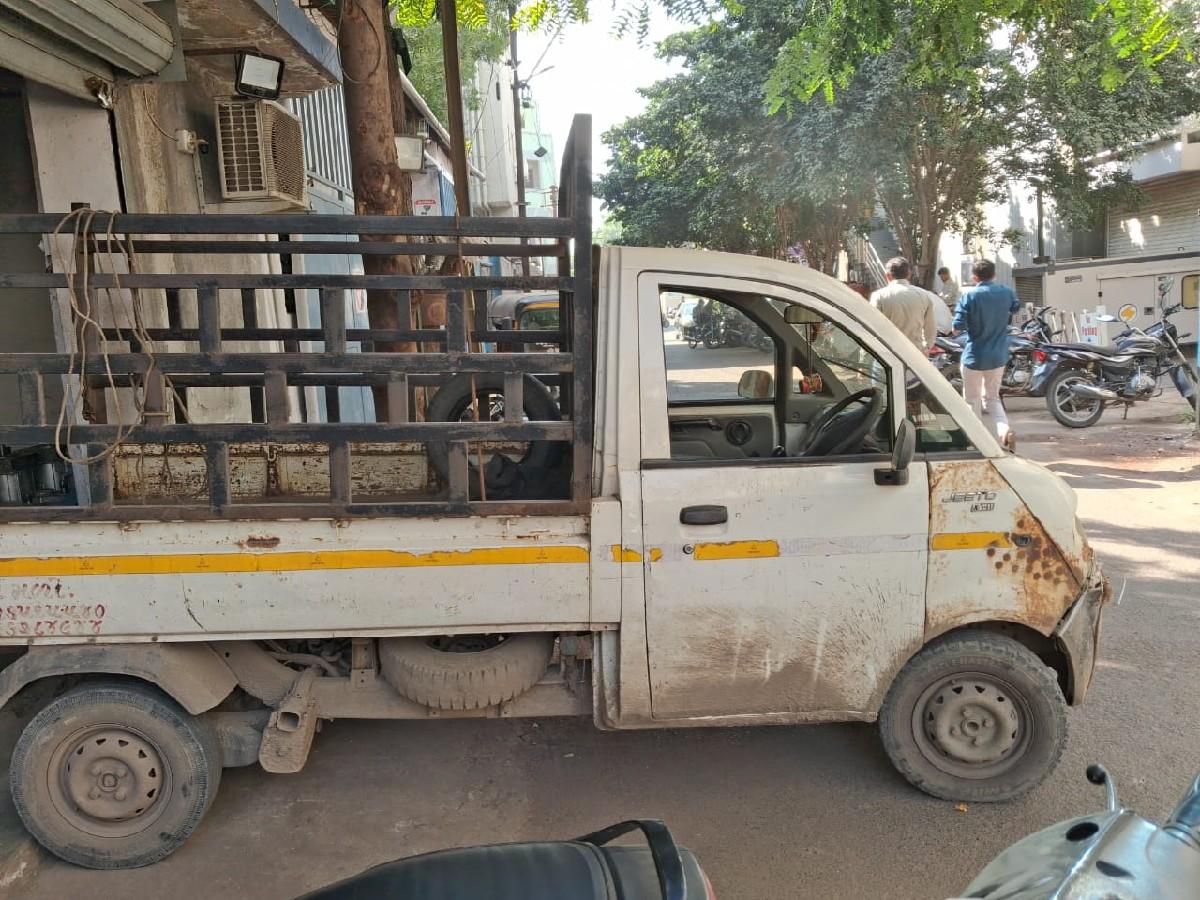 મહિન્દ્રા jito gadi