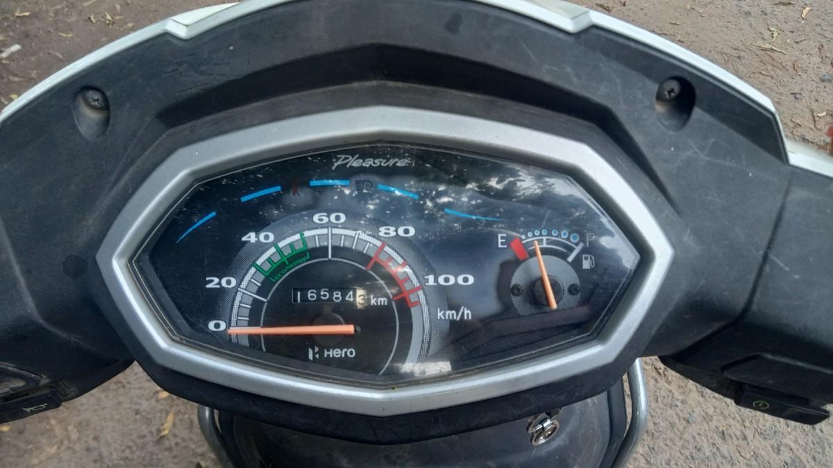 ટુ વ્હીલર વેચવાનું છે