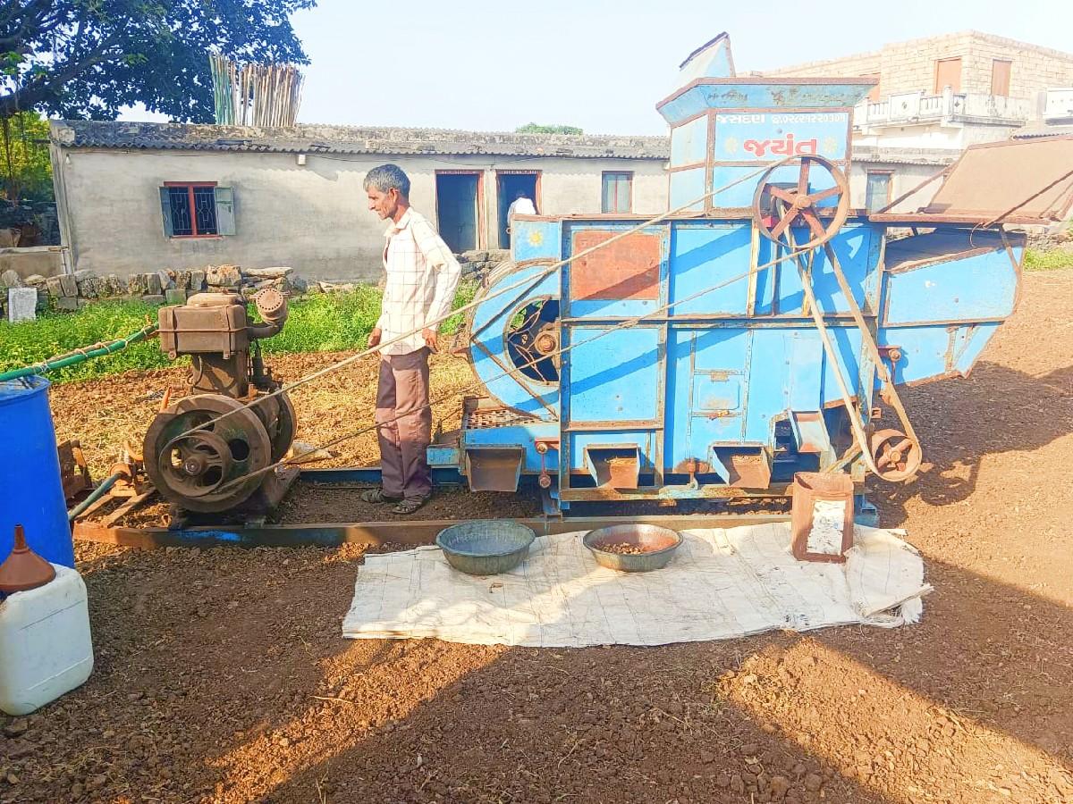 જયંત ઓપનર વેચવાનો છે