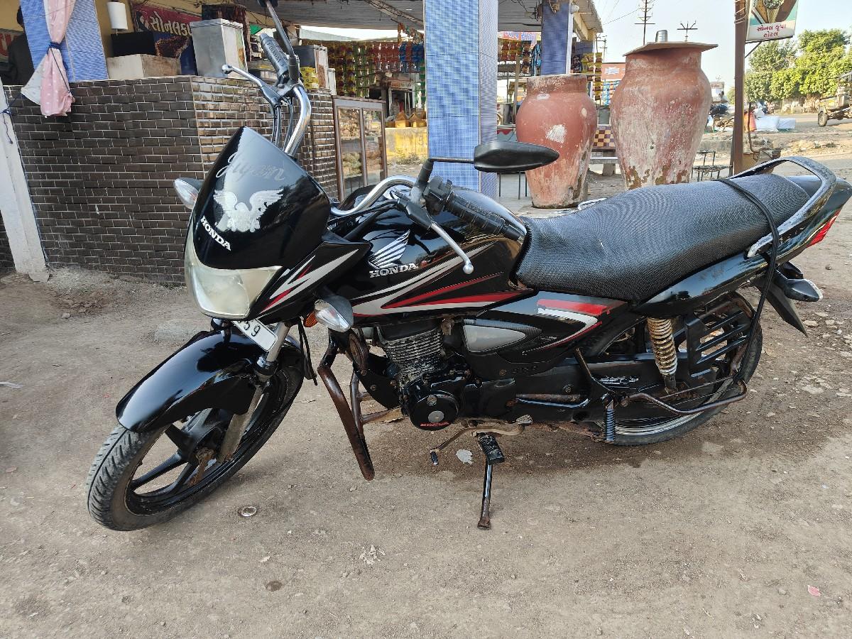 હોન્ડા શાઇન 125 વેચવાની છે