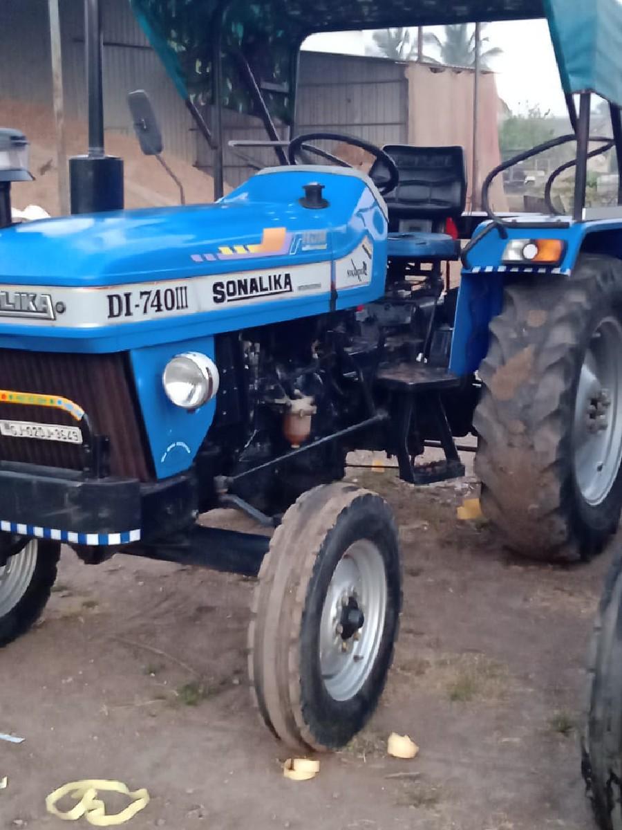 Sonalika 740