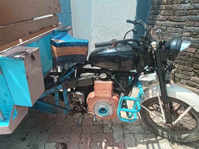 ગાડિ સારી એક રુપયા નો ખર્ચો નથી