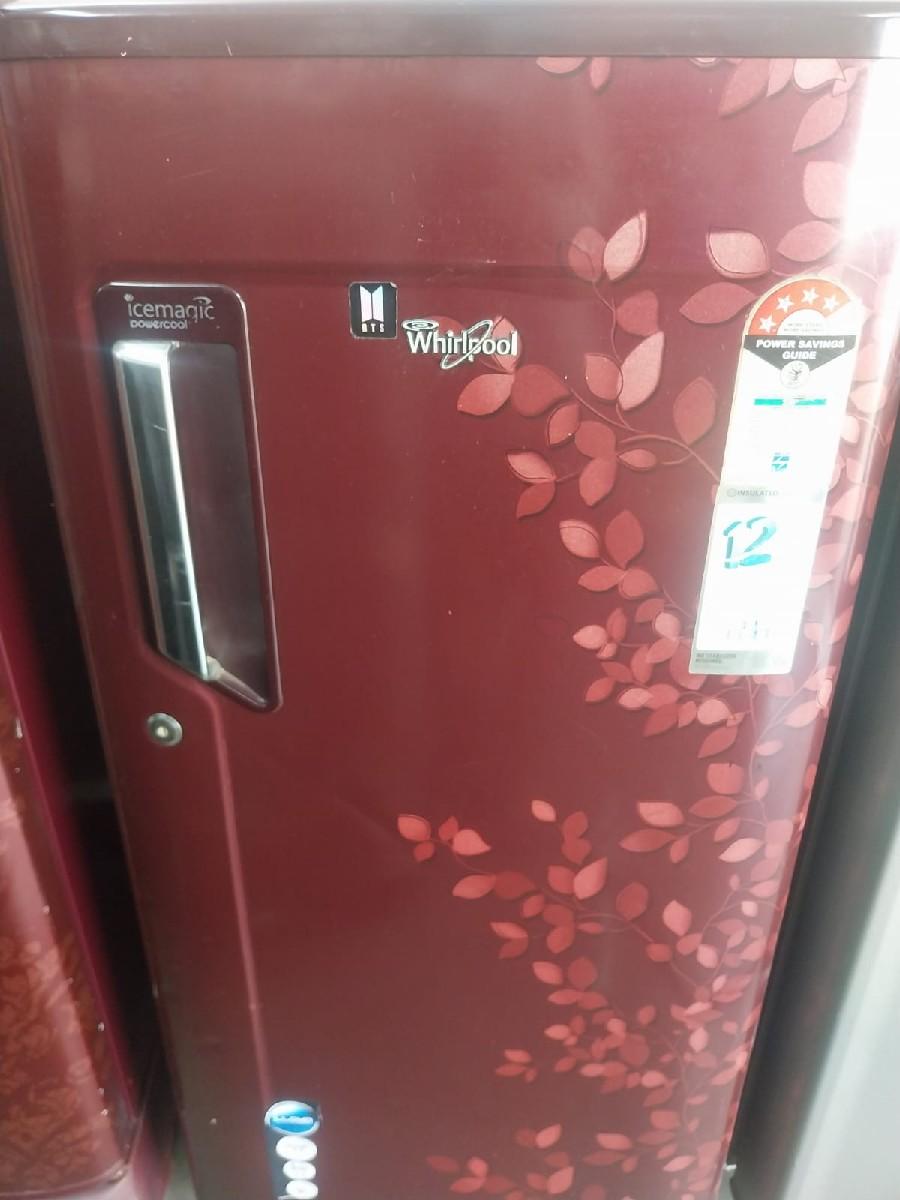 Fridge and washing machine