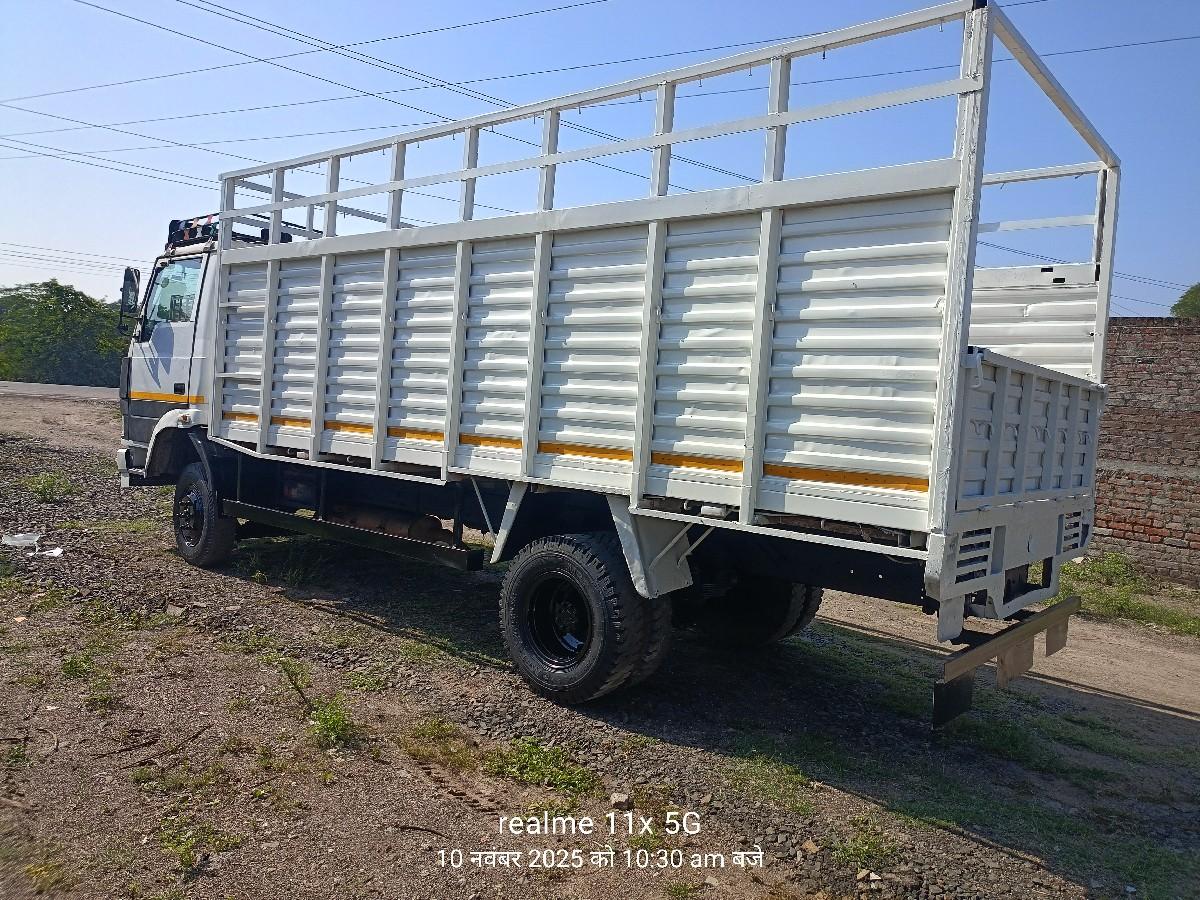 थंबनेल 2