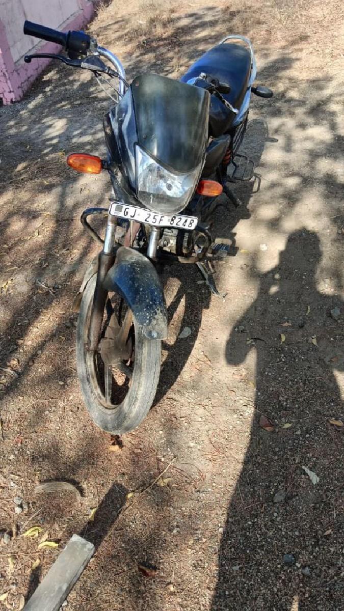 ટુ વ્હીલર વેચવાનું છે