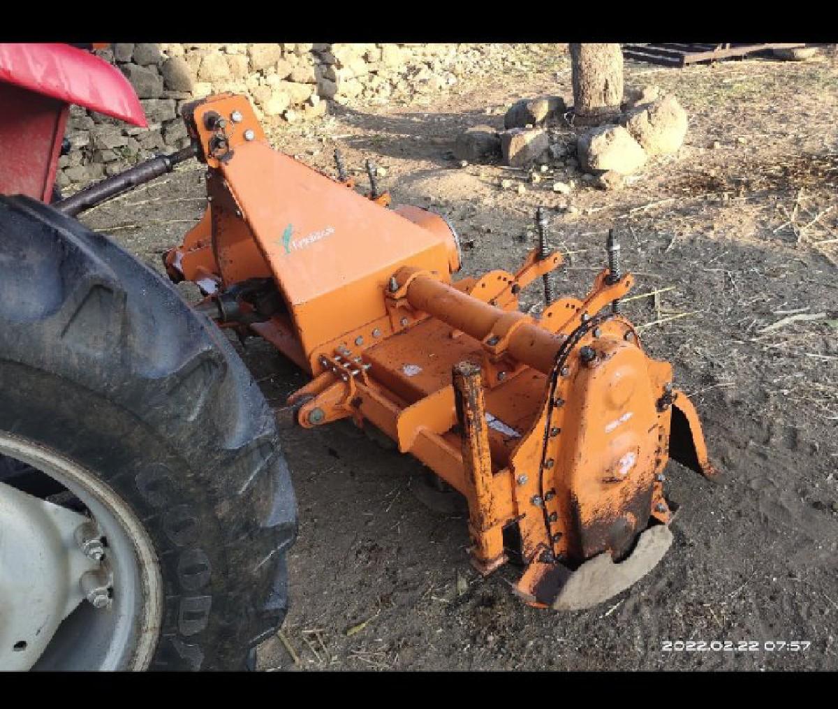 રોટાવેટર વેચવાનું છે