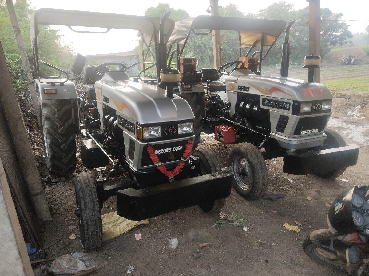 આ ટ્રેક્ટર વેચવાનું છે