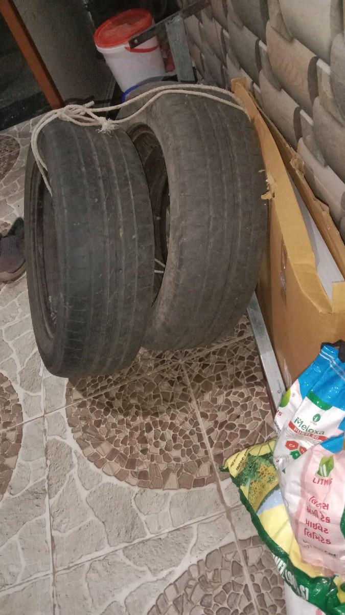 ઓપનર. હલર   ના  ટાયર વેચવાના છે
