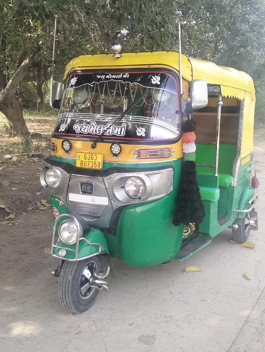 રીક્ષા 9316690678