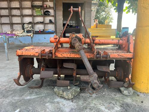 નાનું રોટાવેટર વેચવાનું છે