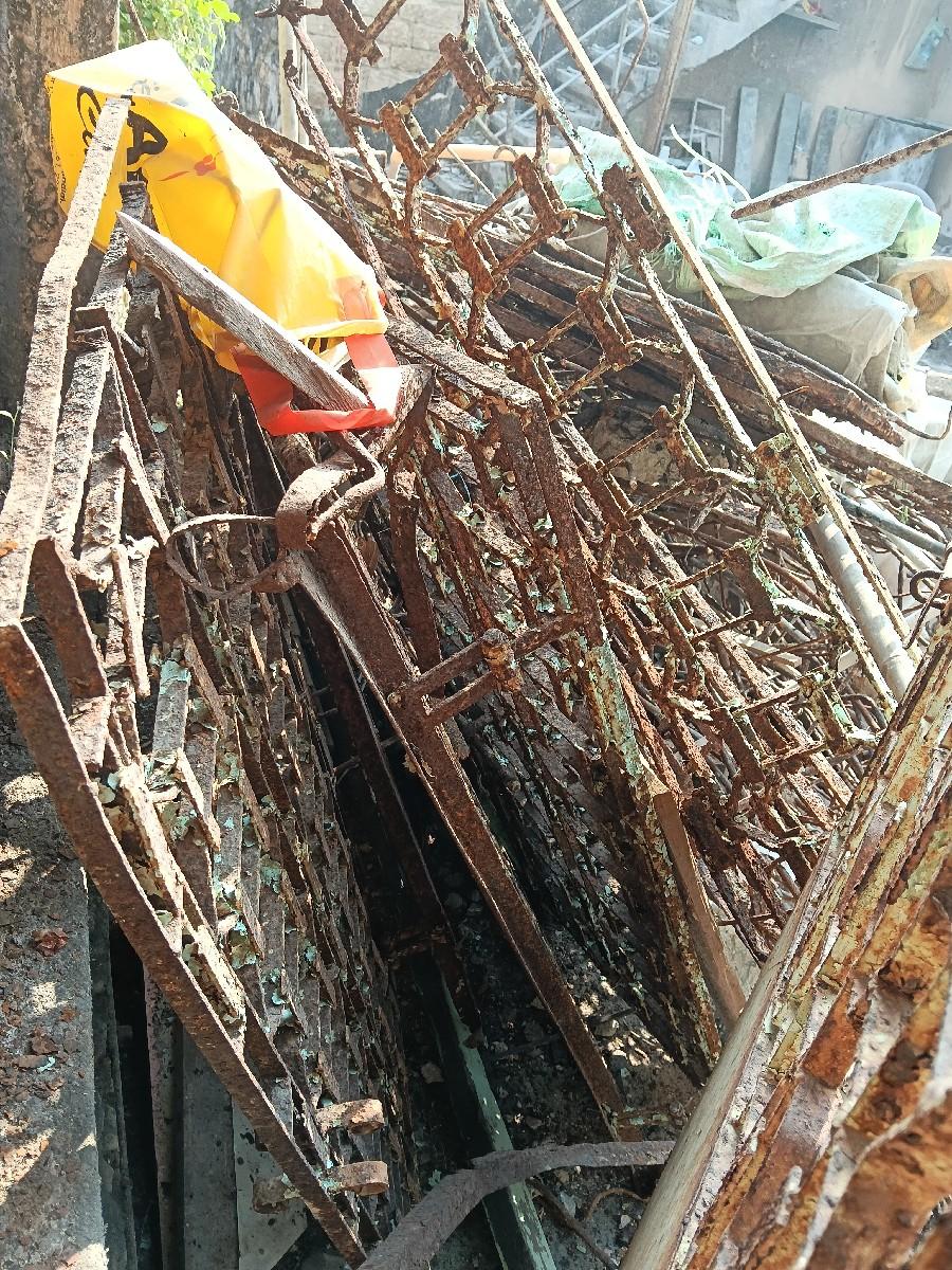 ભંગાર વેચવાનો છે