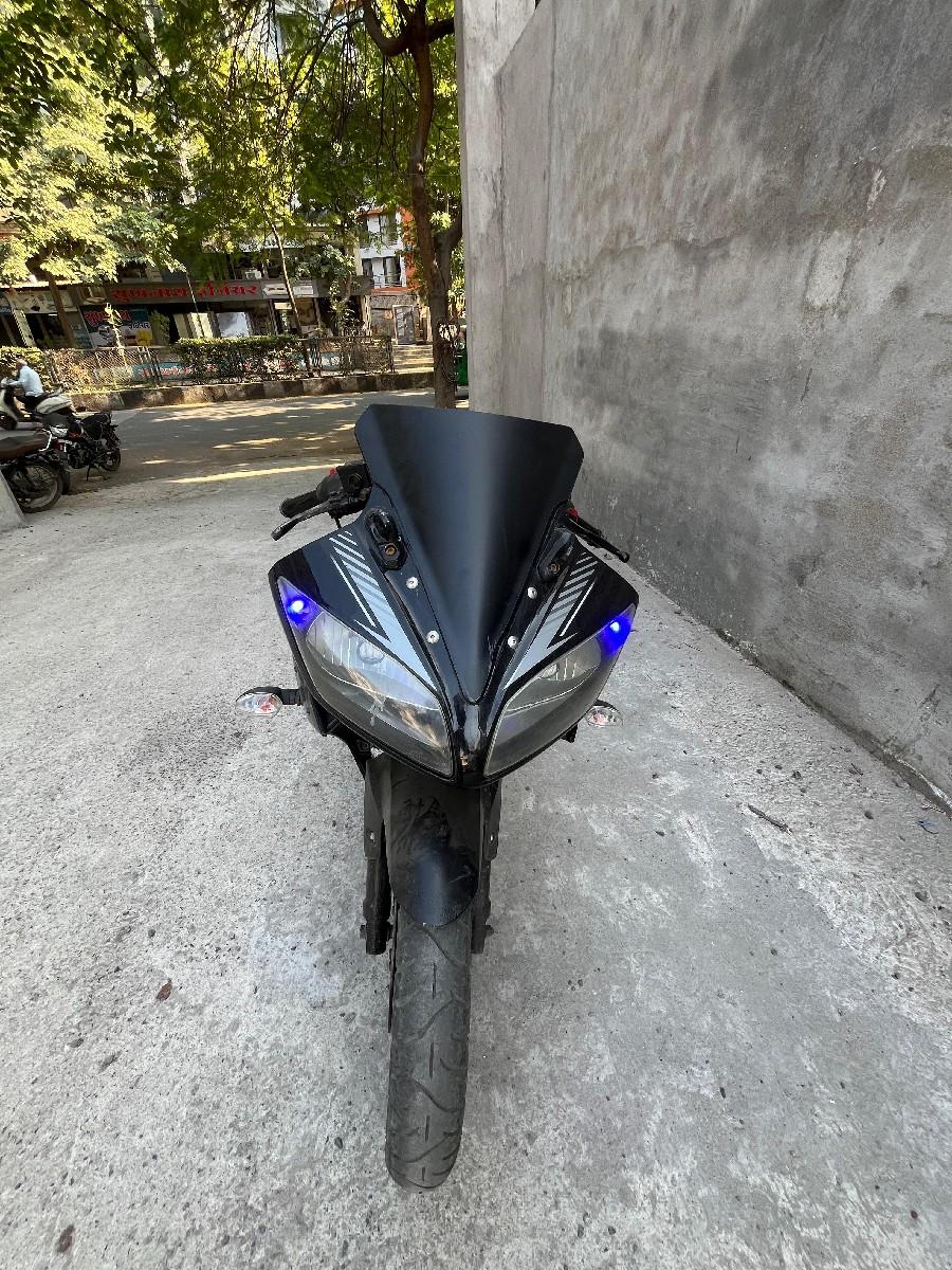 ટુ વ્હીલ વેચવાનું છે