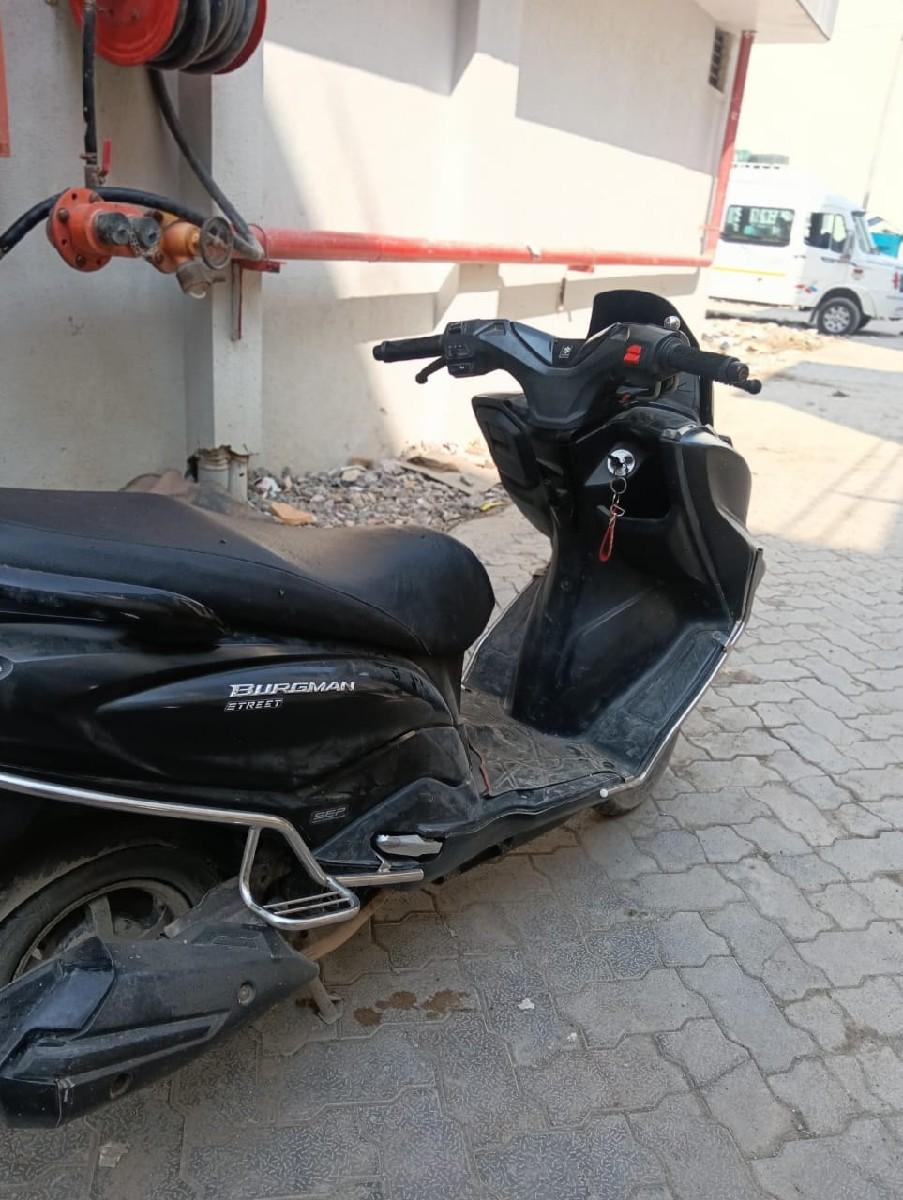 थंबनेल 3