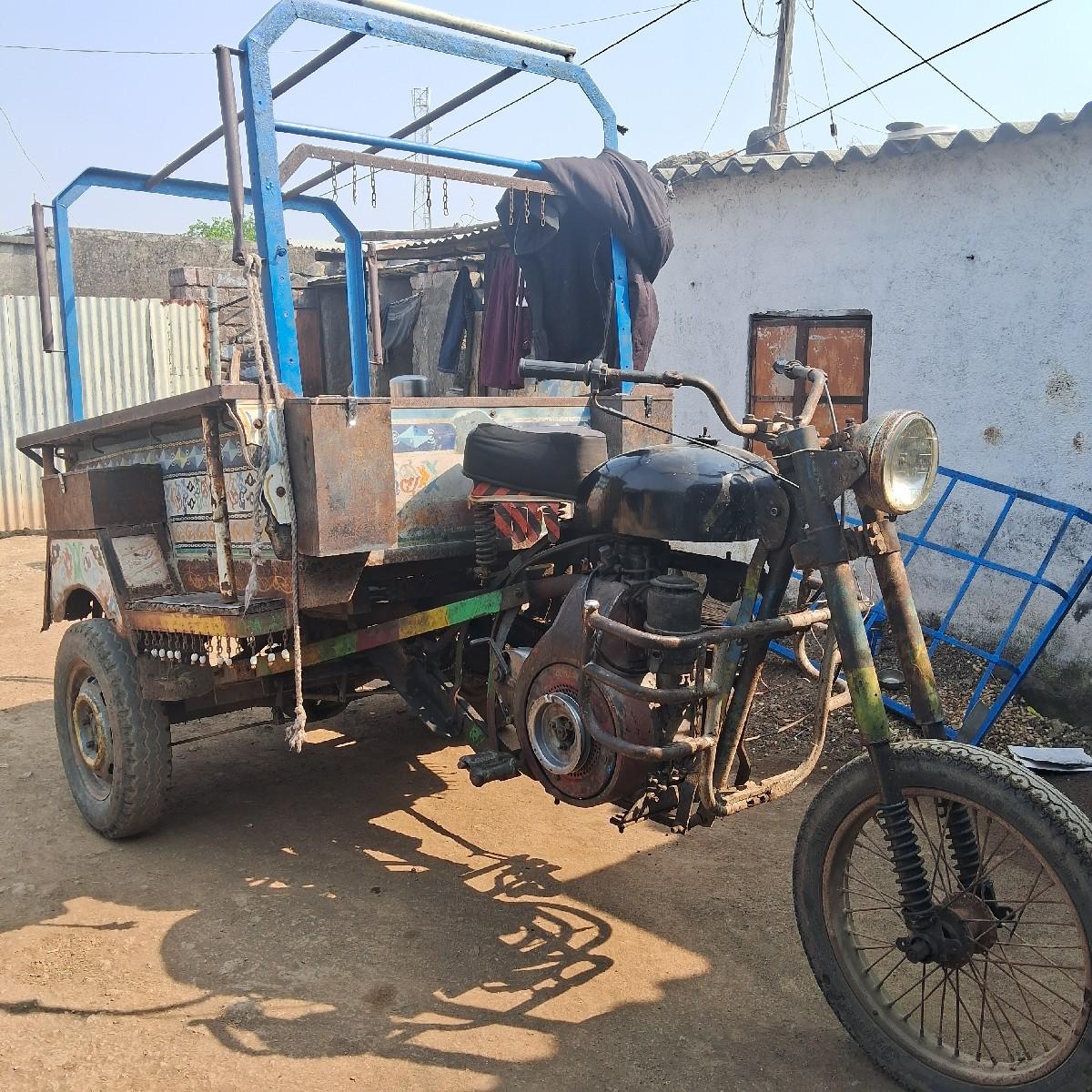 થંબનેલ 2