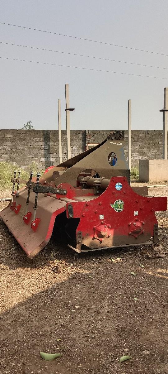 રોટાવેટર વેચવાનું છે