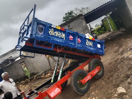 थंबनेल 2