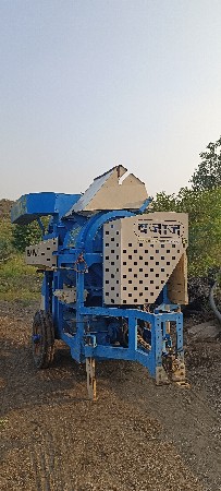 આ ઠેસર વેચવાનું છે