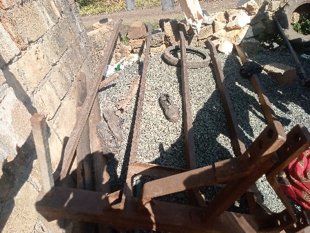 थंबनेल 2