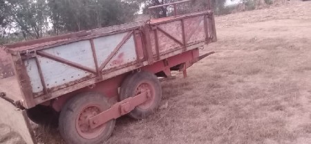 ટ્રેલર વેચવાનું છે