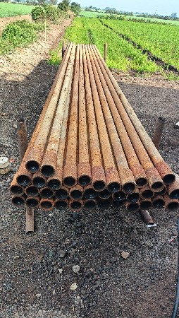 Lokhand pipe bechava niche Lokhand