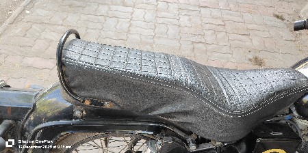 royal Enfield bullet seat