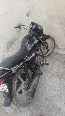 વેચવાની છે