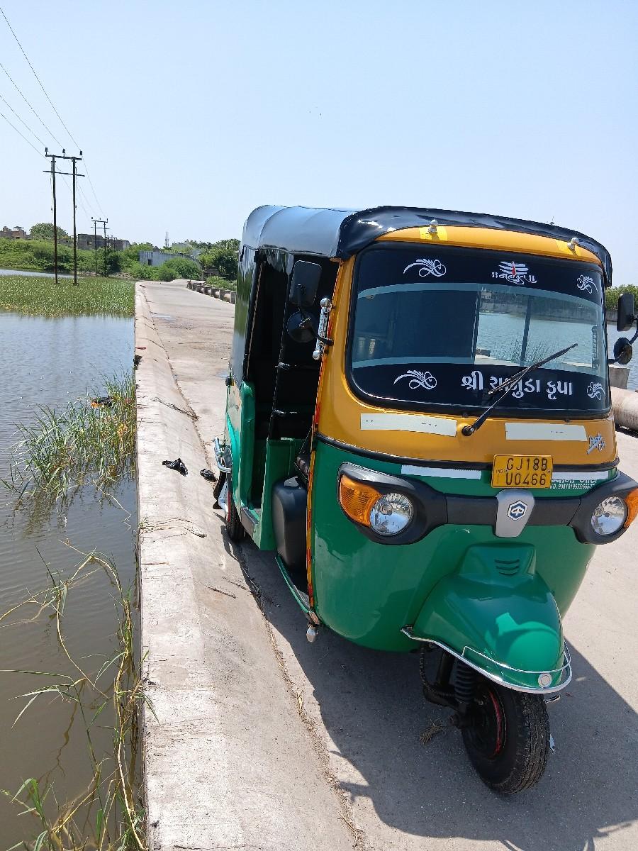 થંબનેલ 3