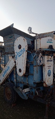 ગીતા નું  થ્રેસર વેચવાનું છે