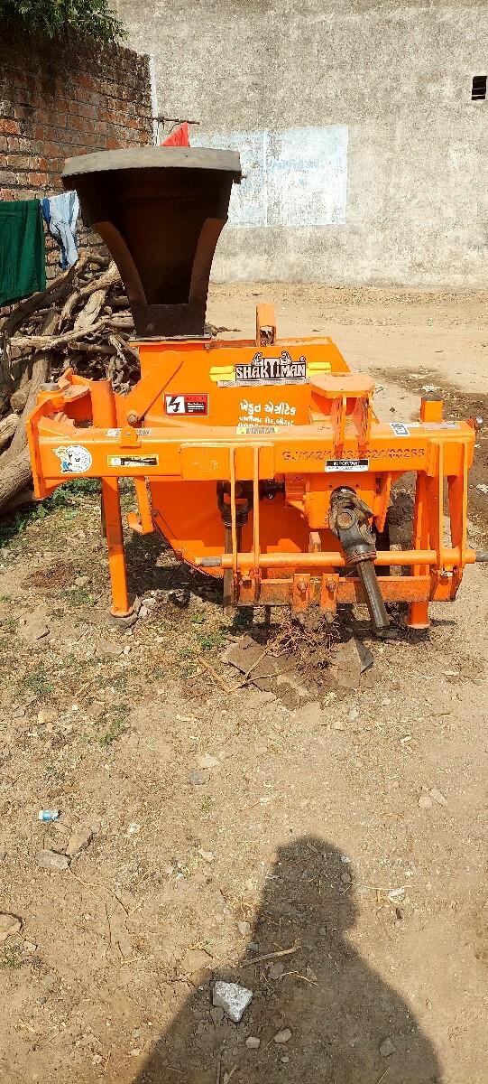 શ્રેડર  મોડલ 2025