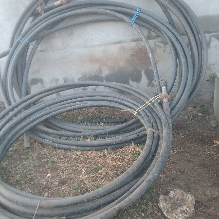 સાડા  સાતની બોરની મોટર વેચવાની છે