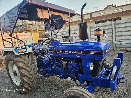 farmtrack 42 hp
