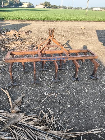 ટ્રેક્ટરના નવ્યા વેચવાના છે