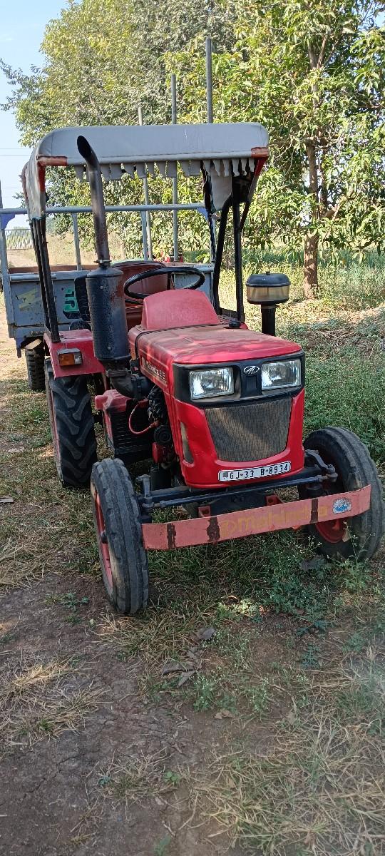 મીની મહેન્દ્રા વેચવાનુ છે