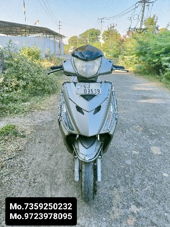 હીરો મેશ્ટ્રો સ્કુટી