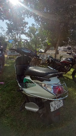 હીરો પ્લેઝર વેચાણ માટે.