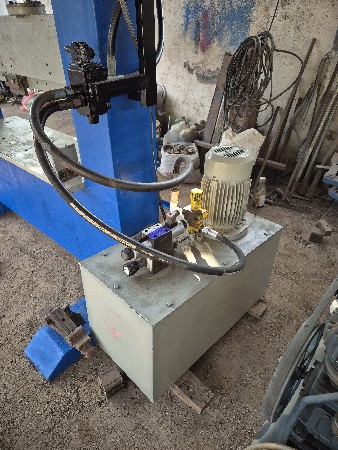 હાઇડ્રોલિક પ્રેસ,