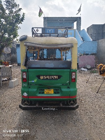 થંબનેલ 3