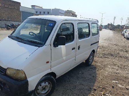 ઈકો વેચવા ની છે