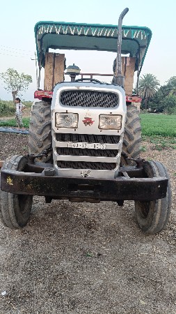 ટેક્ટર વેંચવાનું છે