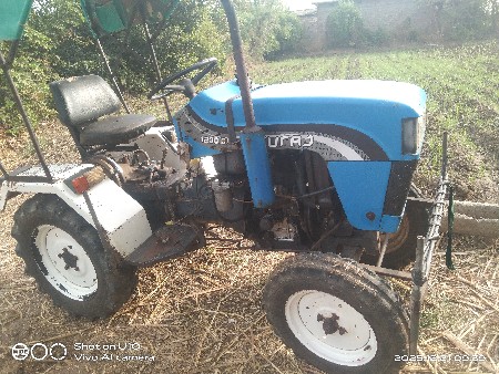 Mini tractoron se Suraj company se