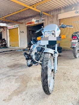 હોન્ડા વેચવા ની છે