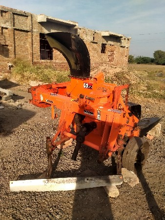 Chakri સ્લેન્ડર